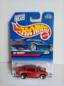 HOT WHEELS  COLLECTOR   #   1077     '57     CHEVY - Picture 1 of 3