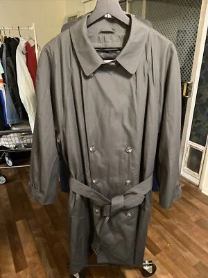 Abrigo de lluvia London aislado de niebla icónico con cinturón gris oscuro talla 42R Foto 1 de 4