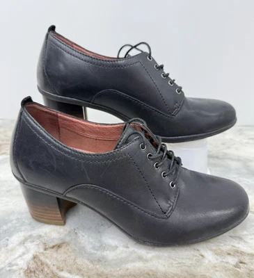 Dansko Pennie Women’s Burnished Black Leather Waterproof Lace Up Shoes Size 39 - Image 1 of 4