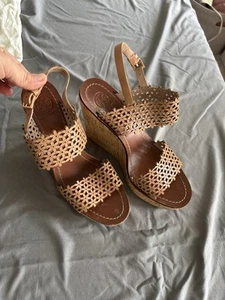 Tory Burch Brown Leather Daisy Wedge Sandals Size 8.5M - Picture 1 of 8