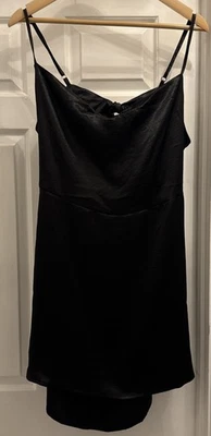 Vestido sin Mangas Wild Fable Negro Satén Recortado Espalda-Pajarita Para Mujer Talla XXL NUEVO CON ETIQUETAS Foto 1 de 4