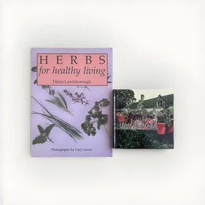 Herbs for healthy living Diana Landsborough and Herb Gardening By Karen Kenny - Foto 1 di 9