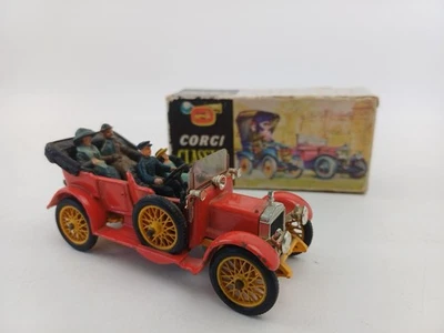 Corgi Classics #38 ~ 1910 Daimler + Passengers ~ Vintage Diecast Model W/ Box - Image 1 of 4