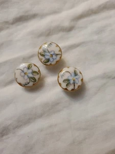 3 botones de porcelana pintados victorianos antiguos de colección florales azules envío gratuito - Imagen 1 de 3