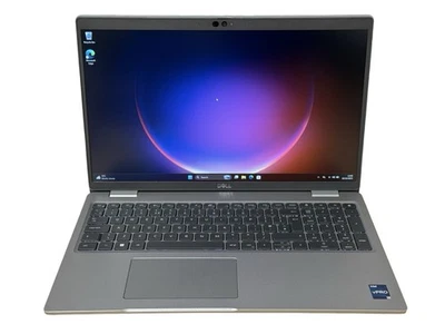 Dell Latitude 5530 Laptop 15.6" 12 Core i7-1270P 16GB 256GB NVMe Windows 11 AL1 - Image 1 of 4