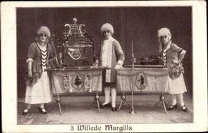 GLOCKENSPIEL, The 3 Willede Margills, Violin, Horn, Musicians, Costumed, In Wigs - Bild 1 von 2