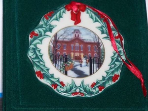 "LONGABERGER 1996 ADORNO CLUB DE COLECCIONISTAS ""UNA CIUDAD NATAL LONGABERGER NAVIDAD" - Imagen 1 de 11