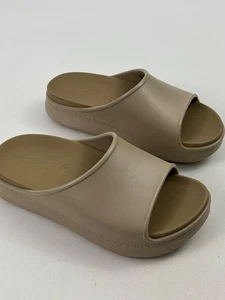 Dansko Molded DEVYN Sandale EVA Foam Freizeit Slipper sand/beige Gr. 36 - NEU - Bild 1 von 7