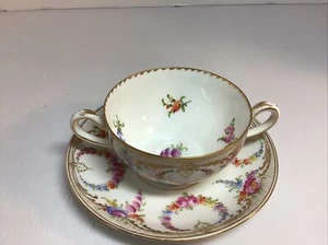 Taza y platillo RARO, Dreston Alemania, taza tiene corona de flores con dos asas  - Imagen 1 de 8