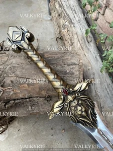 40'' world of Warcraft Royal Guard WOW sword Alliance Lion Head Stormwind sword - Picture 1 of 11
