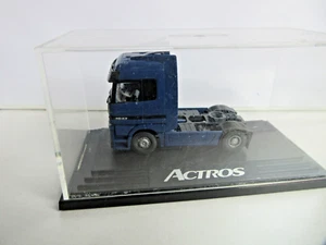 Wiking 1:87 Mercedes Benz Actros 1843 tractor solo, ¡sin usar en caja!!! - Imagen 1 de 4