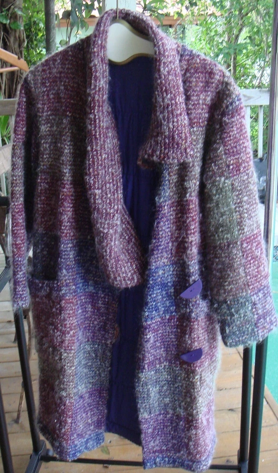 ABRIGO REVERSIBLE MISSONI, LANA TEJIDA MULTICOLOR SUAVE, ACOLCHADO, HECHO EN ITALIA Foto 1 de 4