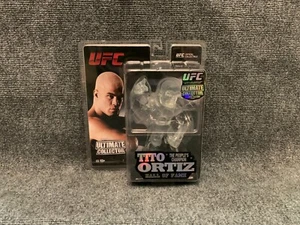 Tito Ortiz UFC Ultimate Collector Limited Edition /750 HOF - Picture 1 of 3