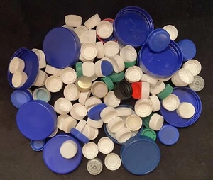 135 PLASTIC SODA POP CAPS-LIDS & OTHERS-Various Colors & Sizes-*ARTS & CRAFTS* - Picture 1 of 4