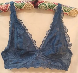 Blue Lace Bralette with Adjustable Straps 34 B - Picture 1 of 4