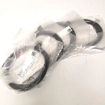 Lote de 4 cables principales de desconexión rápida Panasonic SUNX CN-73-C2, 2 metros, 3 cables Foto 1 de 4