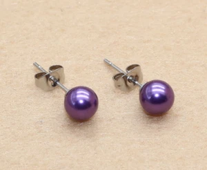Sterling Silver Genuine Freshwater 8.0 mm Pearl Purple Stud Earrings Gift Box - Picture 1 of 2