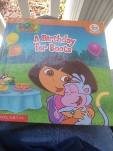 A Birthday for Boots (Dora the Explorer) by Hood, Susan - Foto 1 di 4
