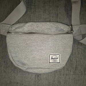 Herschel Grey Fifteen Hip Pack - Picture 1 of 4