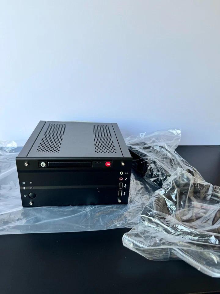 Corvalent Mini PC Industrial 512 GB SSD Windows XP Nuevo Probado para Alimentación Foto 1 de 4