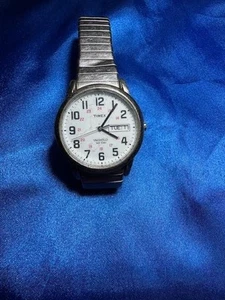 Timex T20461, Fácil Lector, Hombre, Reloj Expansión Silvertone, Indiglo, Día/Fecha - Imagen 1 de 3