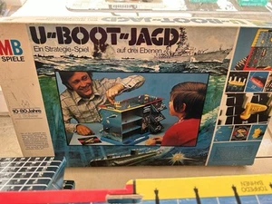 U-Boot Jagd MB Spiele / 3D Brettspiel / Boardgame / Strategie Vintage - Bild 1 von 9
