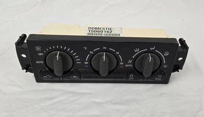2000-02 Chevrolet Tahoe K1500 Front Dash Temperature Climate Control ID-15060162 Foto 1 de 4