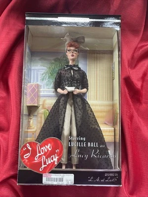 2002 I Love Lucy "¡L.A. at Last!" Episodio 114 y sello adorno de Navidad ~ ¡En caja original! Foto 1 de 4