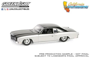 1/64 CALIFORNIA LOWRIDERS 1972 CHEVROLET MONTE CARLO - SILVER AND BLACK 63060-F - Picture 1 of 1