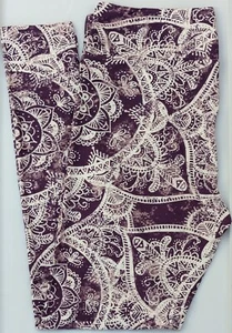 TC LuLaRoe Tall & Curvy Leggings Cute Purple Paisley Print NWT Q92 - Picture 1 of 6