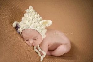 NUEVO Bebé Niña Recién Nacida Crochet Cordero Gorro Sombrero Foto Utilería 0-6 Meses - Imagen 1 de 4