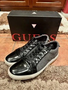 GUESS? Men's Torence Low-Top Shiny Black Sneakers Shoes Dark Gray Sz 11 RARE - Picture 1 of 6