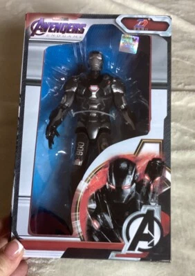 Boneco de ação modelo chinês novo na caixa Disney Marvel- Avengers: Endgame War Machine - Imagem 1 de 3