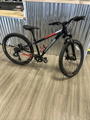 Cannondale Trail 8 Front Suspension Mountain Bike - Image 1 of 4