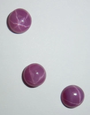 Opaque Star Ruby Round 7x7 mm Cabochon 6 Rayed Lab-created Stone 3 pieces Lot - Image 1 of 4