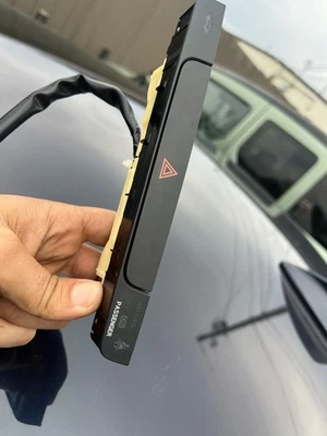 Módulo de interruptor de peligro de tablero Toyota Highlander 2008 2009 2010 2011 2012 genuino OEM Foto 1 de 4