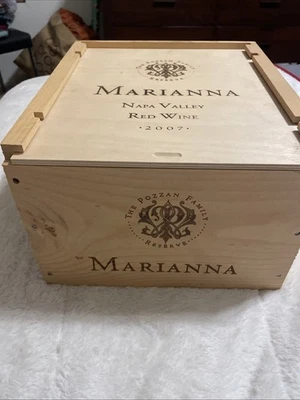 Caja Caja Madera Vino Estuche Marianna Napa Valley Vino Tinto 2007 Bonito Grande Foto 1 de 4