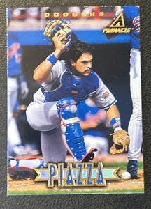 1997 Pinnacle #45 Mike Piazza Los Angeles Dodgers - Picture 1 of 2
