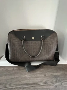 Beautiful Extra Large Travel Bag By Anne Klein Lion Logo - Picture 1 of 9