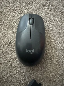 Logitech M190 Full-Size Wireless Mouse - Picture 1 of 3