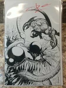 Venom #30 Tyler Kirkham variante en blanco y negro, firmado por Donny Cates ¡con certificado de autenticidad! ¡Muy bueno! - Imagen 1 de 12
