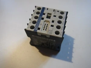 Relais TELEMECANIQUE LC1 K06 10 B7 24VAC  - Bild 1 von 3