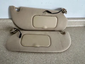 06 10 Ford Explorer Mercury Mountaineer Driver & Passenger SET SUN VISORS BEIGE - Picture 1 of 3