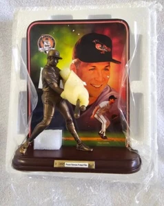 2002 BRADFORD EXCHANGE CAL RIPKEN JR. TRIBUTE TO A LEGEND Collector's Plate - Picture 1 of 4