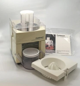 Vintage Cuisinart Juice & Vegetable Extractor Juicer (1991) Model JE-4 w/ Manual - Picture 1 of 9