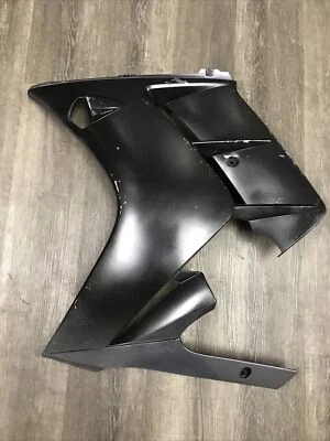 YAMAHA FJR1300 2004, CARROCERÍA INFERIOR DELANTERA 1 PARTE CARENADO IZQUIERDO # 5VS-Y283J-30-P0 Foto 1 de 4