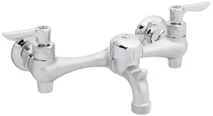 Grifo de cocina comercial American Standard 8350243.004, cromo áspero - Imagen 1 de 3