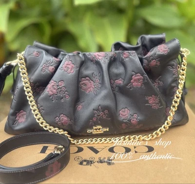 全新带标签 Coach Faye 大号单肩包花卉印花 CCE25 黑色/葡萄酒多种 — 第 1/4 张图片