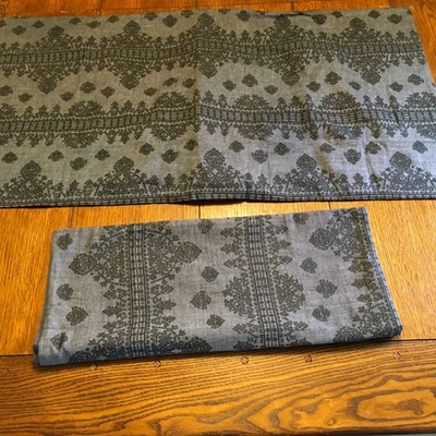 Company Store king size pillow shams black and gray - Image 1 of 4