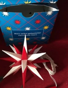 Bastelstern aus HERRNHUT  selbst montiert  Farben: rot-weiß  - Bild 1 von 3